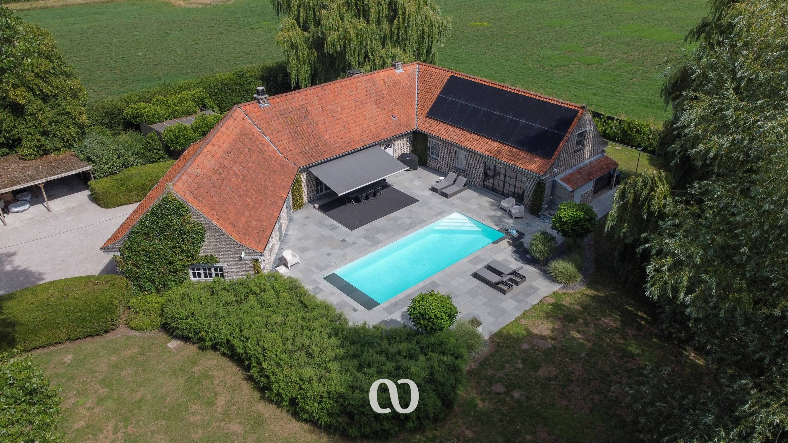 Unieke landelijke hoeve met zwembad en volledige privacy - foto 1