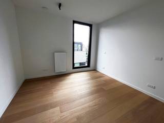 Ben je op zoek naar een luxueus afgewerkt en ruim appartement, in een residentie met architecturale uitstraling? Dan is dit 3 slaapkamer...