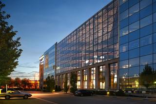 Door zijn uitstekende locatie geniet het gebouw Forest Networks van veel zichtbaarheid langs de RO rond Brussel. Het gebouw is indrukwekkend en...