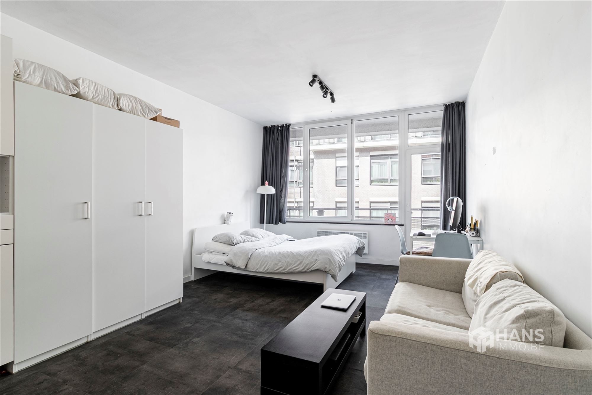 Flat - photo 1