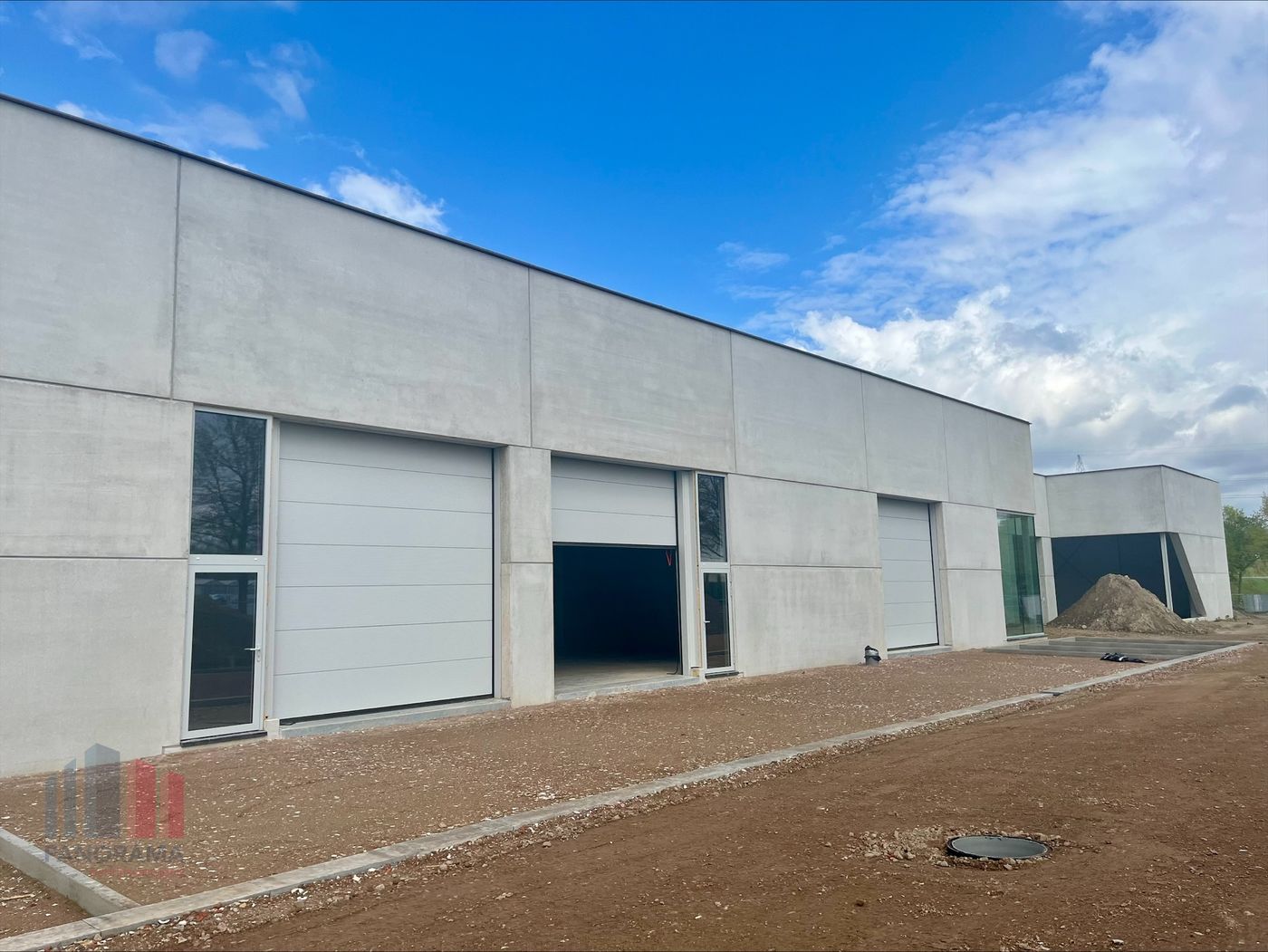 430 m² nieuwbouw KMO-unit/showroom nabij centrum Hasselt - photo 4