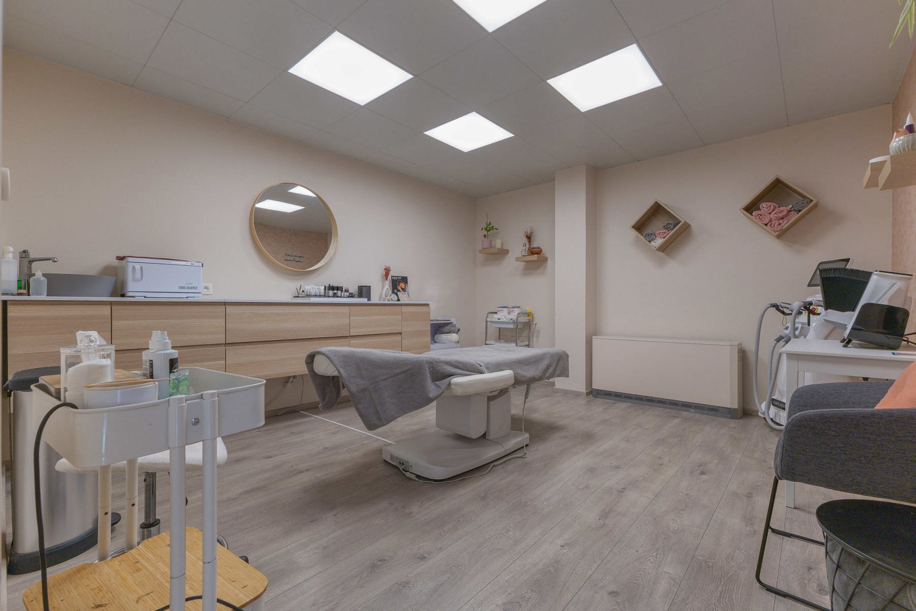 Commercial for sale in Halle - photo 4