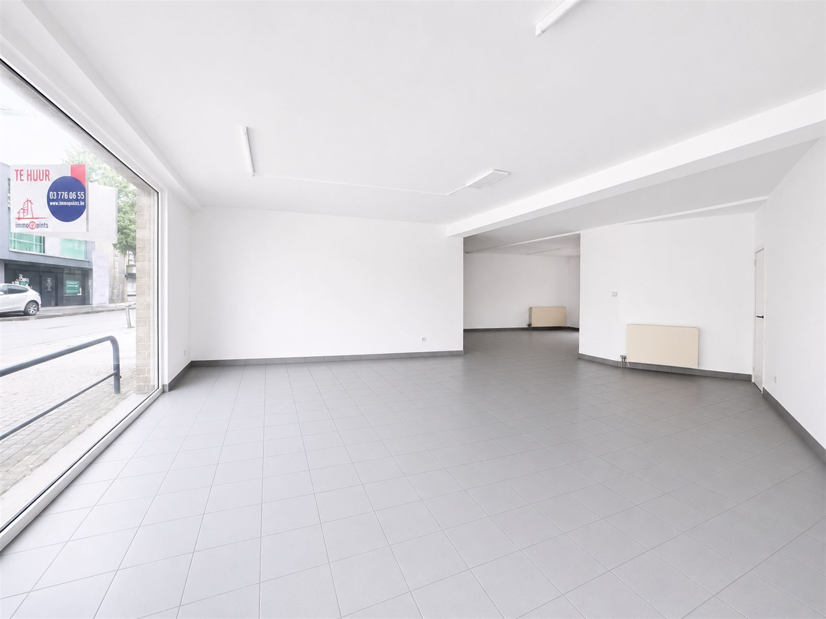 Propriété commerciale sans logement - photo 5