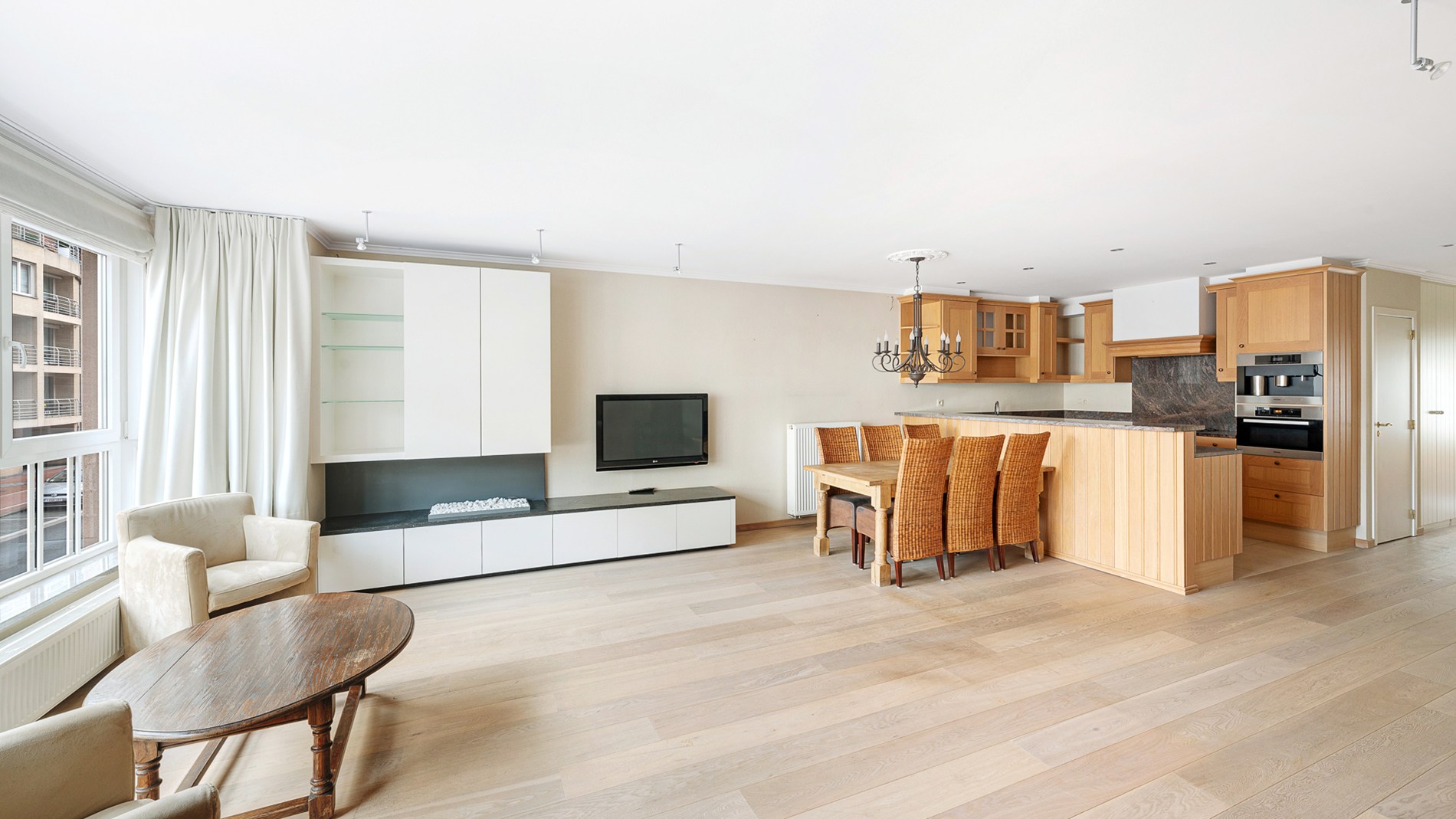 Apartment for sale in Knokke with 2 bedrooms - photo 4