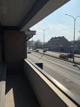 📍 Adres: Grote Baan 72 bus 1, Houthalen💶 Huurprijs: 950 euro/maand📏 Oppervlakte: 129 m2Dit ruime en lichtrijke appartement ligt op een centrale...