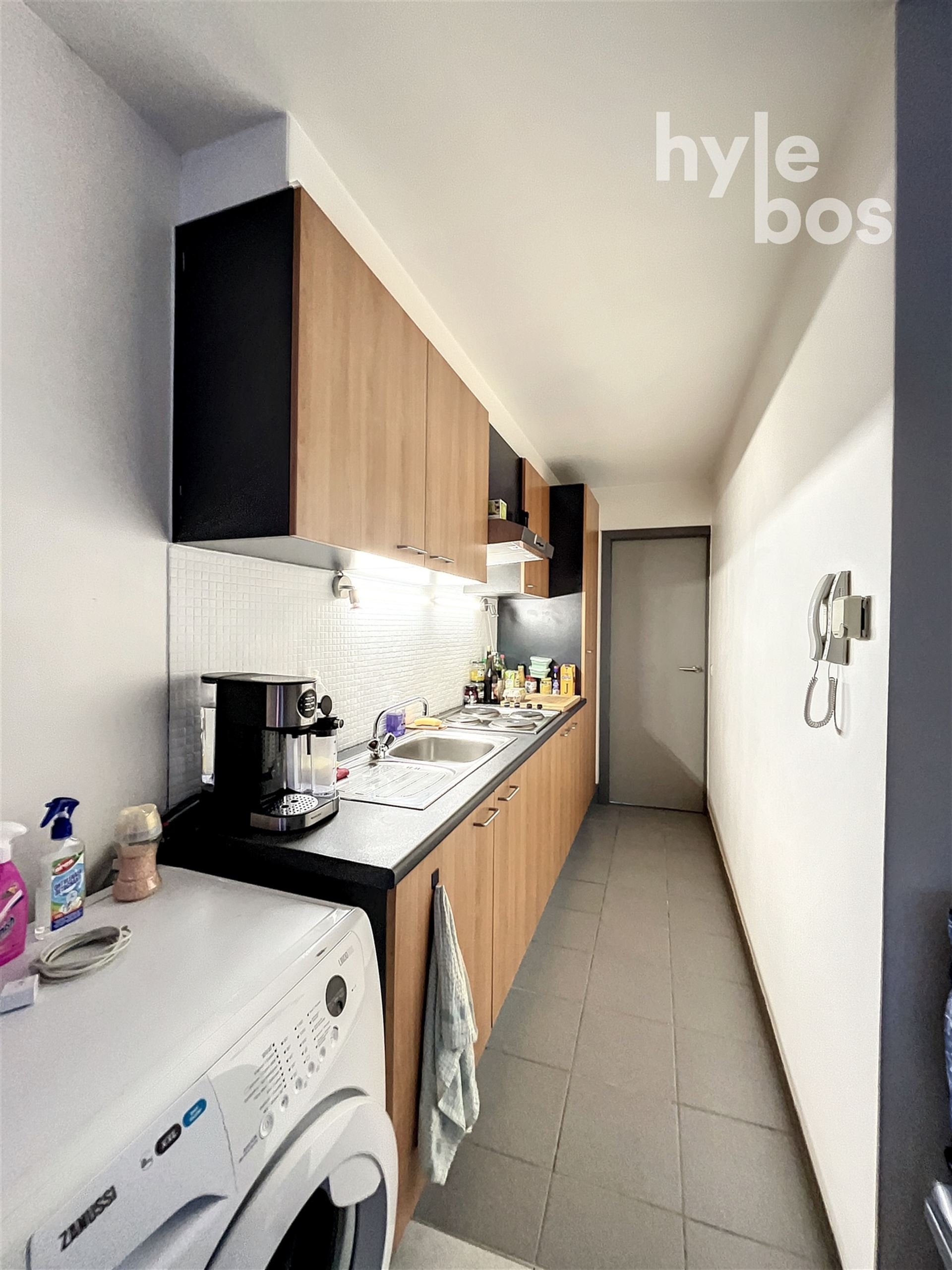 Goed gelegen startersappartement met 1 slaapkamer - foto 4