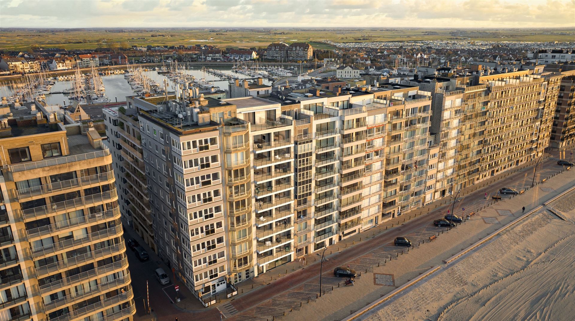 NIEUWBOUW / PAL AAN ZEEDIJK  - foto 4