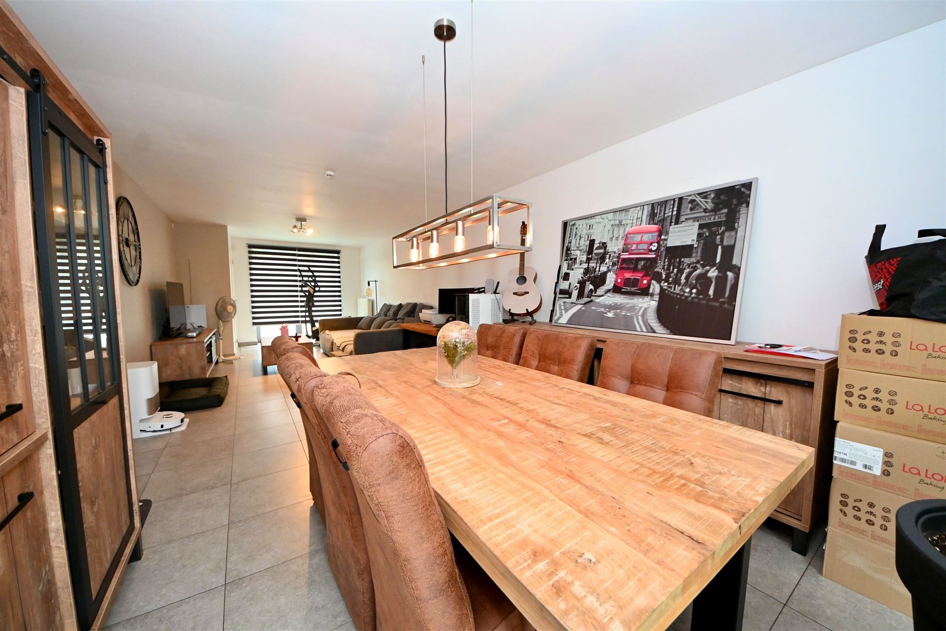 Woning met 4 slaapkamers en garage. - foto 4