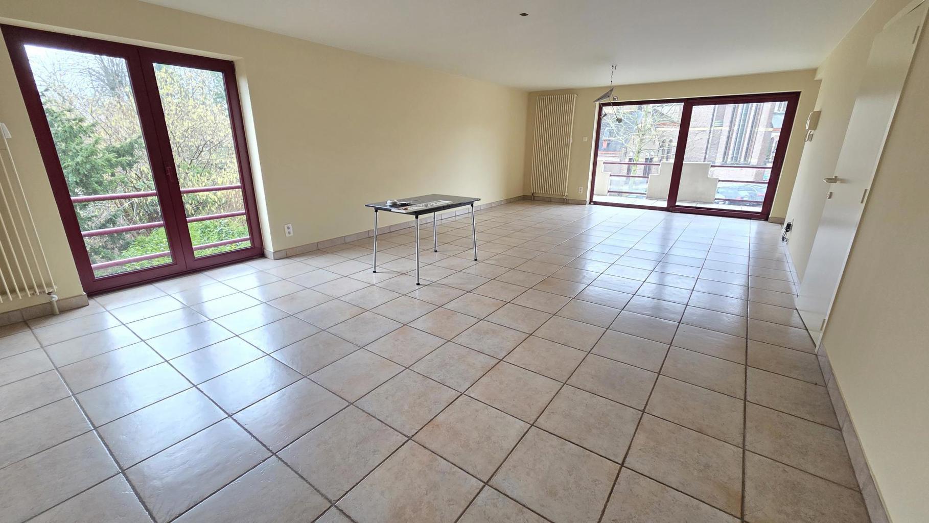 Appartement te huur in Nazareth-De Pinte met 2 slaapkamers - foto 2