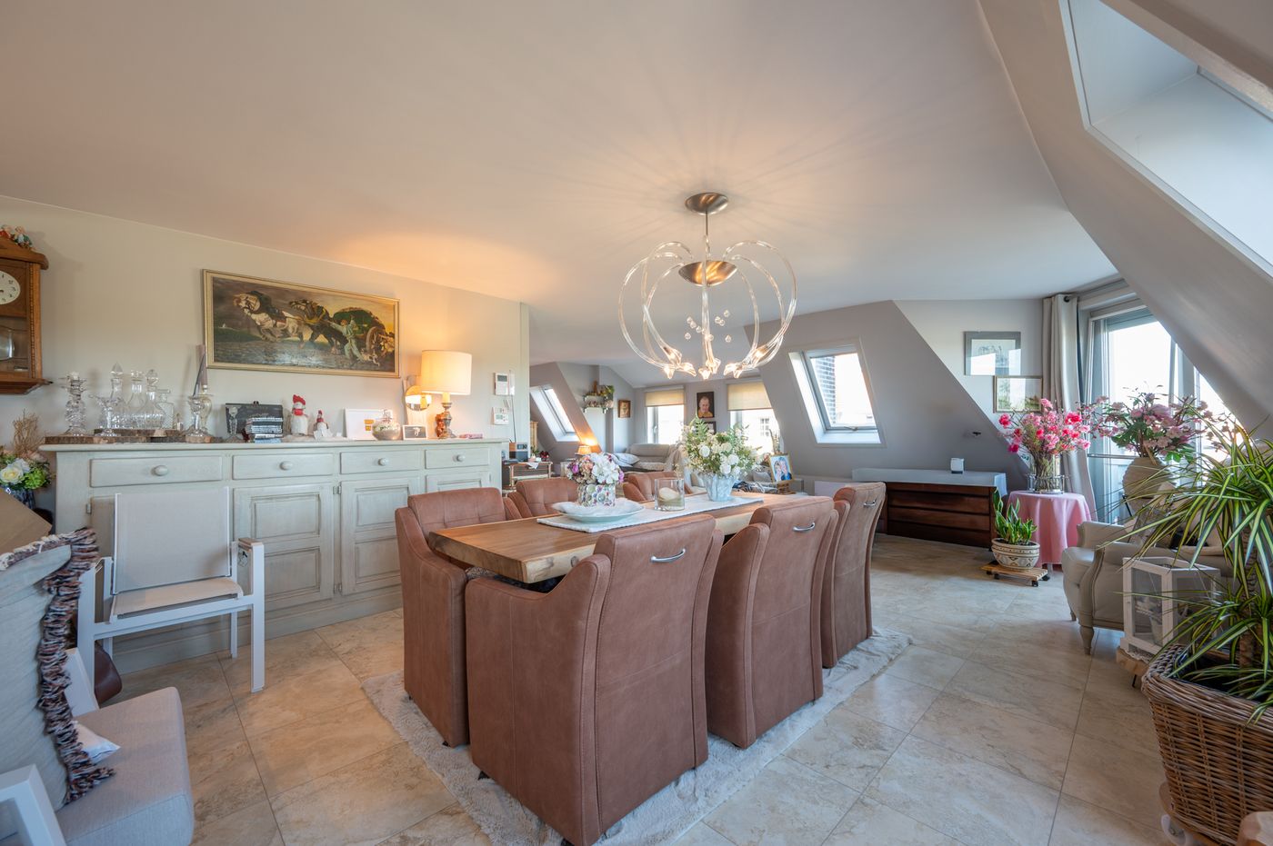 Ruim en lichtrijk duplexappartement met open zicht, 3 slaapkamers gelegen te De Haan (Vosseslag) - foto 4