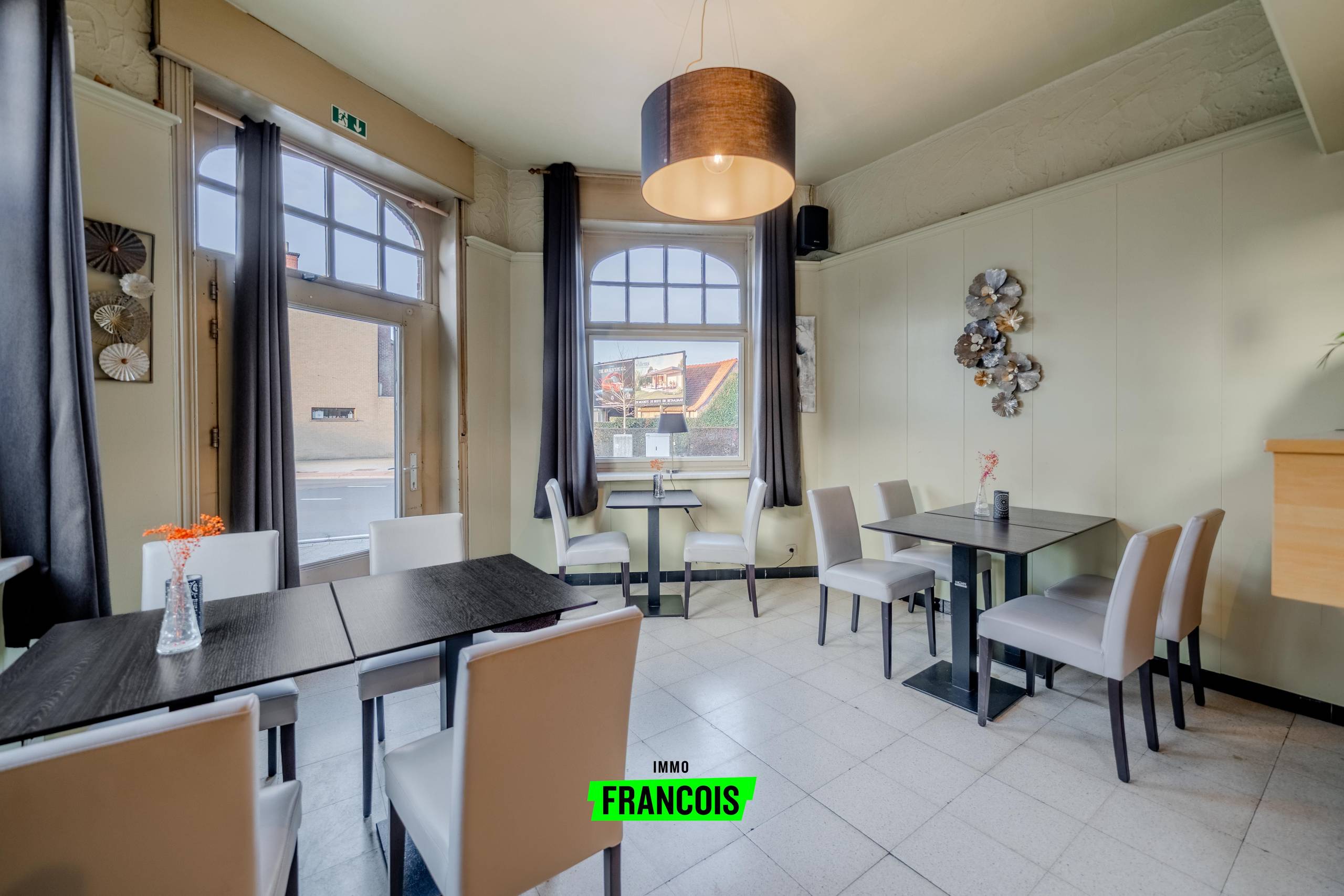 Commercial à vendre à Ypres avec 3 chambres - photo 4