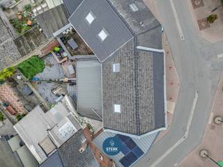 ENERGIEZUINIGE GEZINSWONING OP EEN CENTRALE LOCATIE TE KOTEM ! <br /><br />We vinden deze gesloten woning met een bewoonbare oppervlakte van 150 m² terug in Kotem-Maasmechelen. <br /><br />Voor meer informatie, neem zeker een kijkje op onze website via de volgende link:<br />https://www.sterkvastgoedmakelaars.be/detail/te-koop-woning-maasmechelen/7371556?dosearch=True&amp;flowstatus=ForSale,ForSaleReserved,ForSaleWithBid,ToCompleteForSale,SoldUnderReserve,Sold&amp;pageindex=1&amp;pagesize=12&amp;searchpage=ForSale&amp;sortdirection=DESC&amp;sortfield=pub_flowstatus&amp;transactiontype=Sale