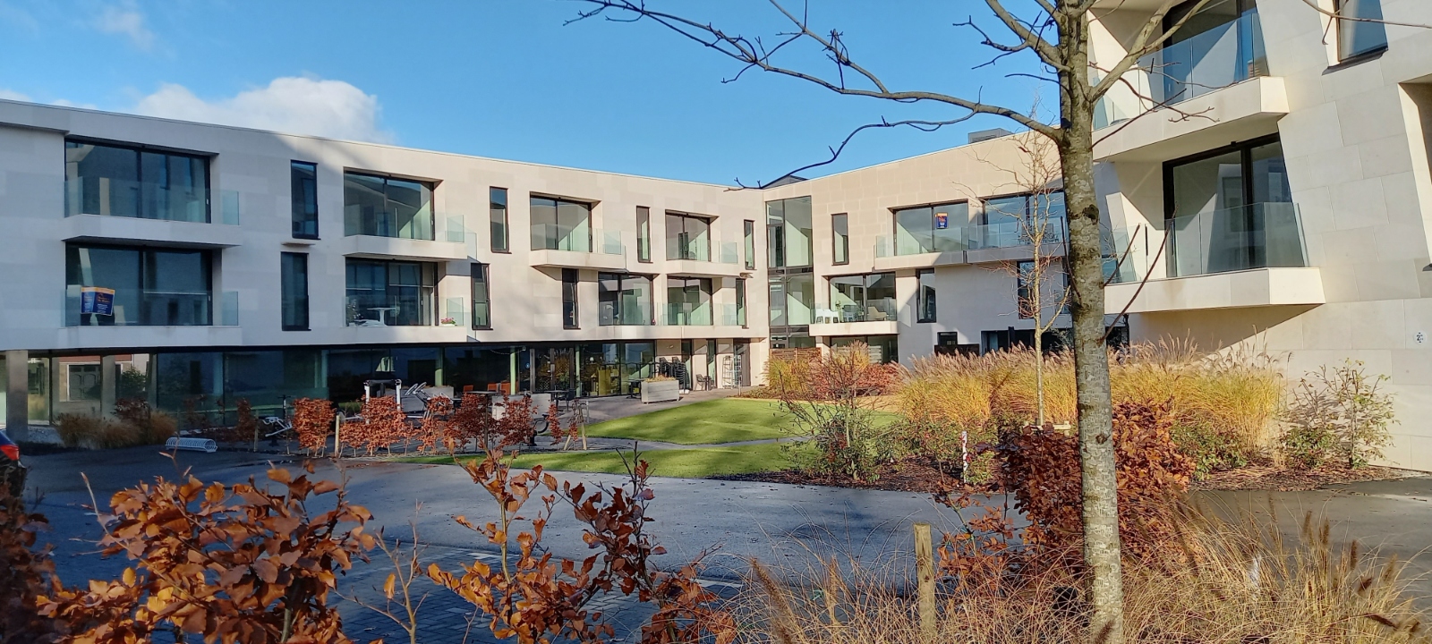 Assistentie appartement in de prachtige residentie te Bornem aan de watertoren - photo 2