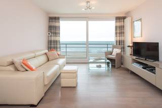 Cet appartement traversant de 59 m², soigné et prêt à emménager, allie confort, lumière et emplacement idéal. Grâce à son concept...