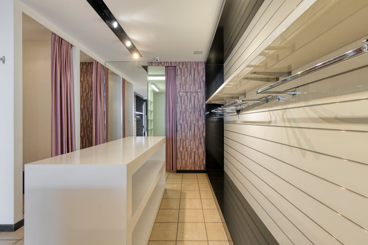 Te koop: Handelspand op de Zeedijk van Middelkerke (94 m²) - foto 5