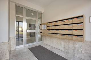 Dit appartement in Aalst wordt u exclusief te koop aangeboden door Access Estate. Maak jouw afspraak via sms of WhatsApp door te sturen naar via...