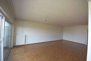 BEVERSESTEENWEG 47/4.2 - ROESELAREAppartement gelegen in de residentie Ogierlande, op wandelafstand van het station, gelegen op residentieel terrein...