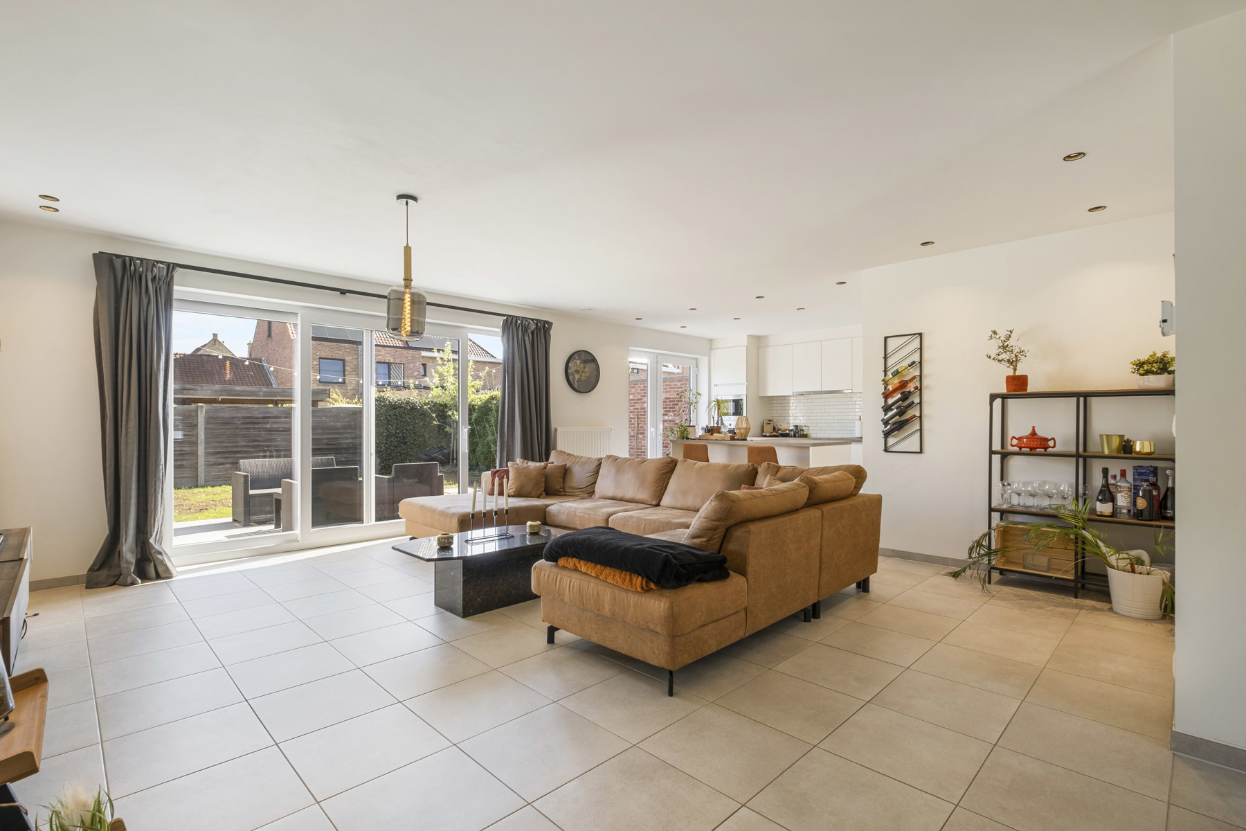 Ruime, energiezuinige woning te Sint-Michiels - foto 5