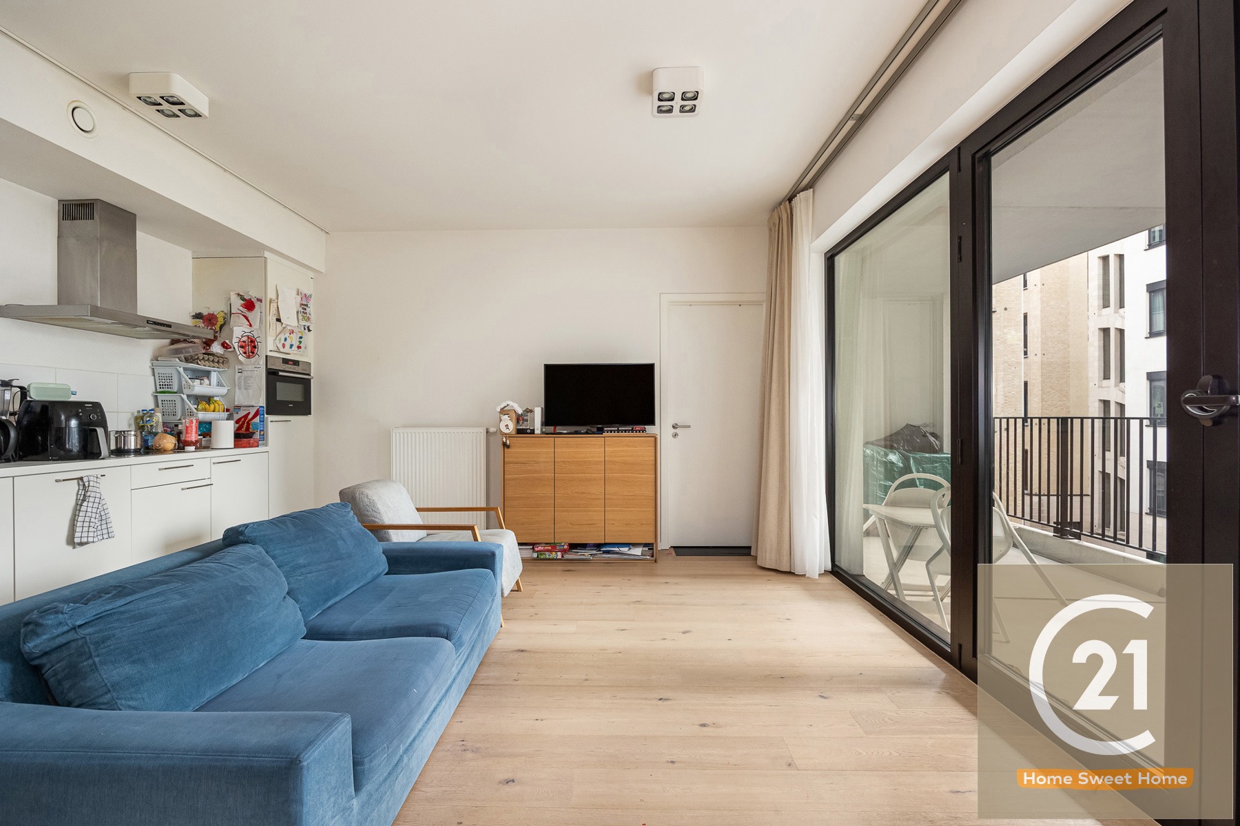 Appartement met 3 slaapkamers, 2 badkamers en garage in hartje Brussel - foto 3