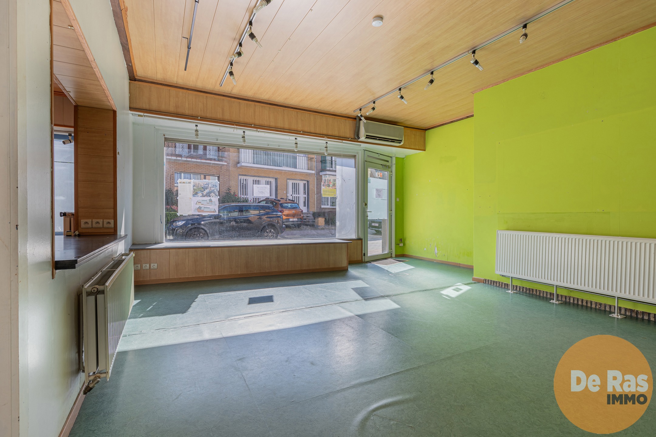 MERE -  Multifunctioneel pand met commerciële ligging - foto 4