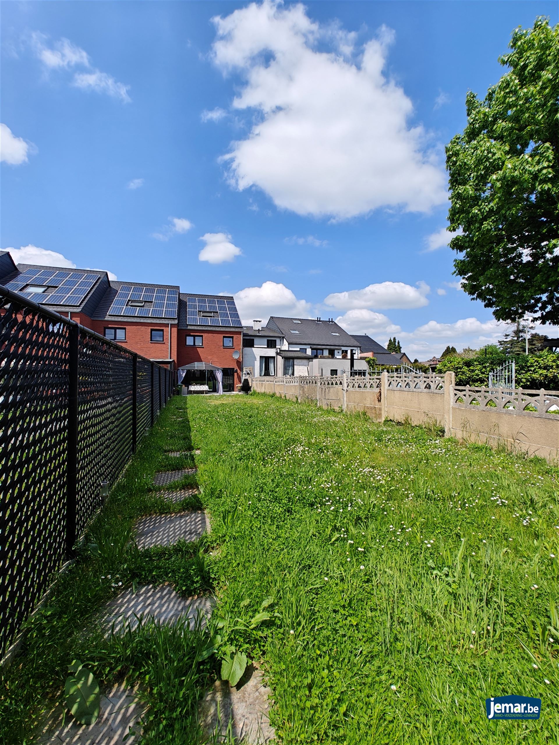 House for sale in Maasmechelen with 5 bedrooms - photo 3