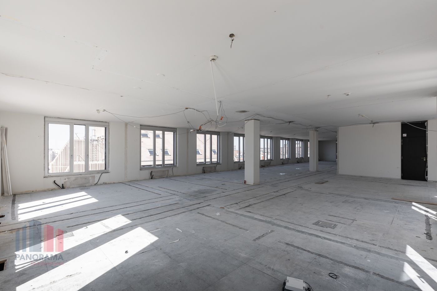 Hoogwaardige kantoorruimte van 1.817 m² in Stéphanie Square te Brussel - foto 3