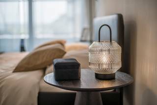 <p>Op zoek naar rust en natuur, maar u wilt het bruisende stadsleven niet missen? Dat kan in nieuwbouwproject De Stroppen. <br />U woont vlakbij het water en op wandelafstand van het stadscentrum. Ook in uw appartement is het aangenaam vertoeven. Bij het karaktervolle ontwerp en de keuze voor duurzame materialen stonden steeds het wooncomfort, de veiligheid en de rust van de bewoners centraal. Naast een ruime leefruimte en 2 of 3 slaapkamers beschikt elk appartement over een terras. <br />*6% BTW onder voorwaarden!</p>