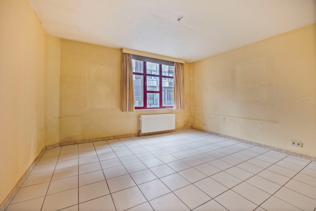 Ruim appartement in kleine residentie - foto 4