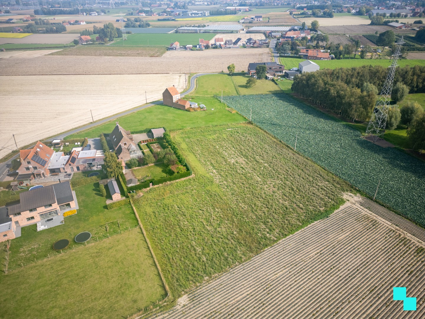 Landelijk gelegen open bebouwing op grens Lendelede, Izegem en Sint-Eloois-Winkel - foto 3