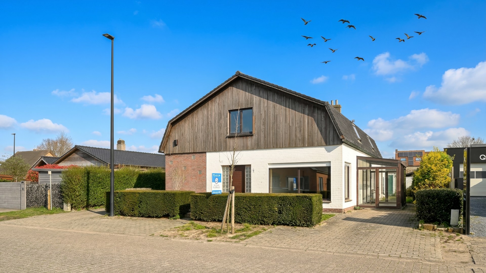 Te renoveren woning rustig gelegen in Maldegem - foto 1