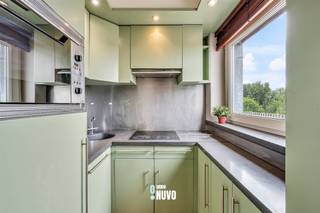 Stijlvolle penthouse op toplocatie!   Op zoek naar een lichtrijke, instapklare penthouse met karakter?Dan is dit unieke appartement absoluut het...