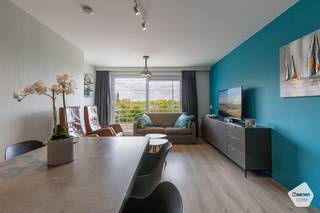 Dit mooie 2-slaapkamer appartement bevindt zich in de welbekende residentie Apollo VI te Nieuwpoort-bad.Vanuit uw zetel heeft u hier een fantastisch...