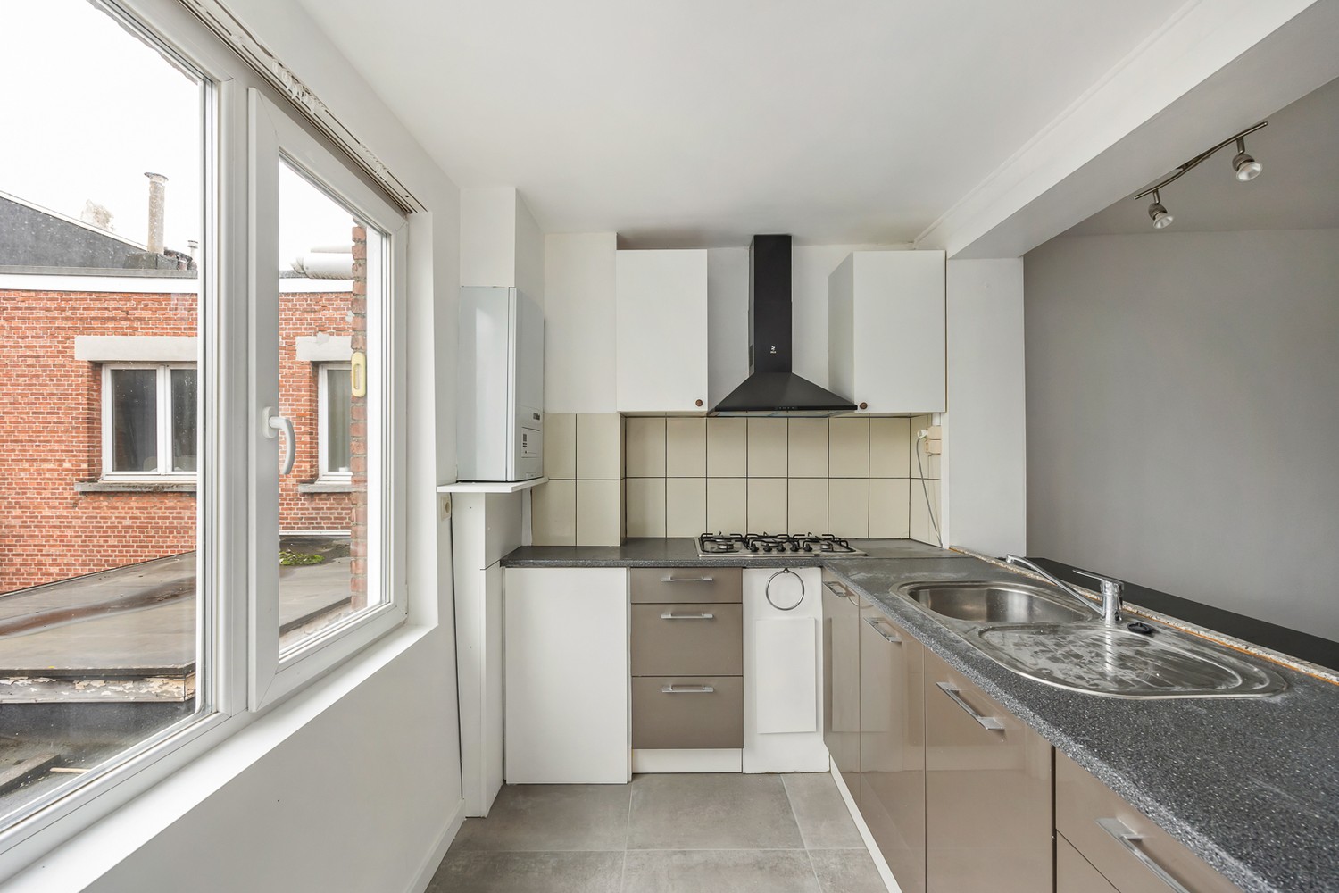 Instapklaar 1 slaapkamer appartement (50 m²) in een verzorgd gebouw - foto 4