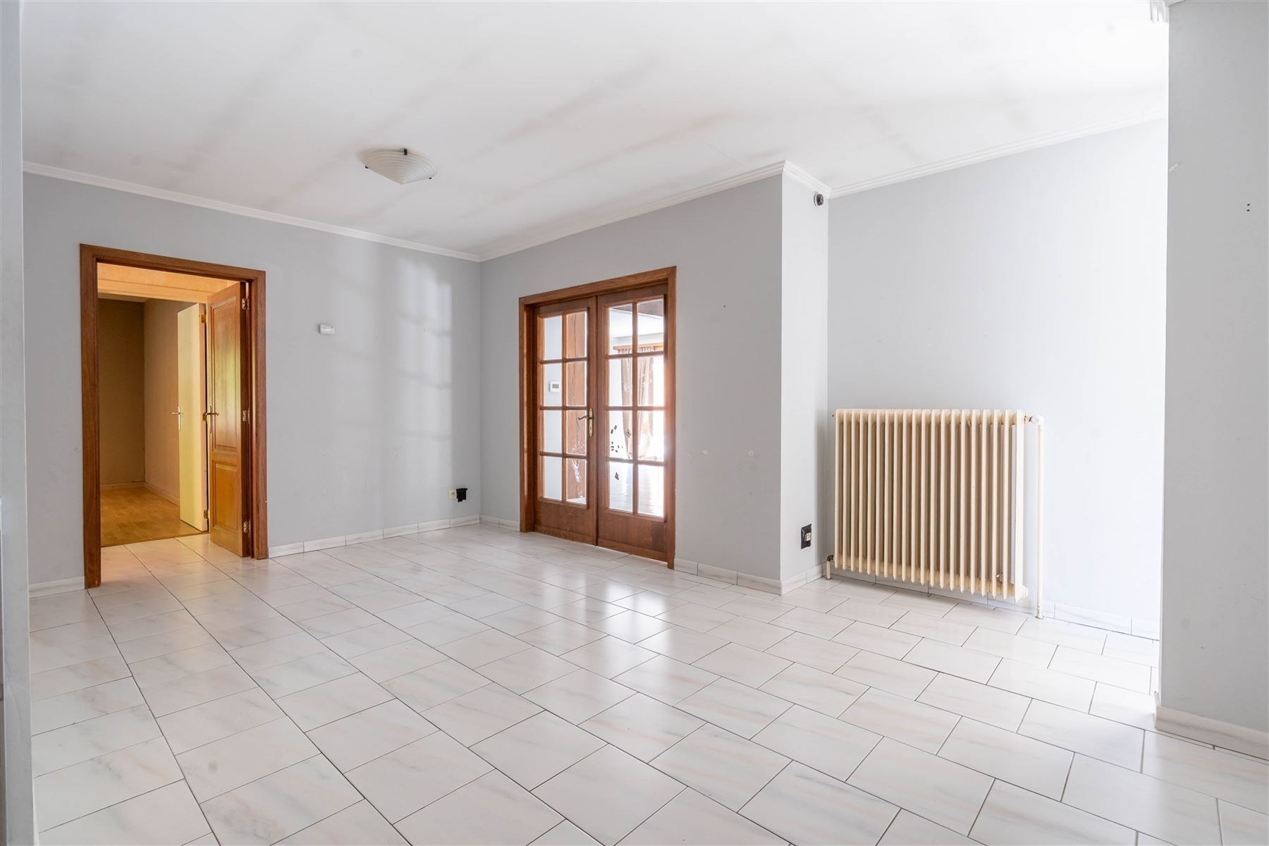 Uitzonderlijk domein met 2 woningen en loods - foto 5