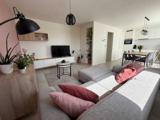 Instapklare, energiezuinige penthouse (EPC A) met zonnig terras én ondergrondse autostaanplaatsDit duurzame en moderne appartement (bouwjaar 2019)...