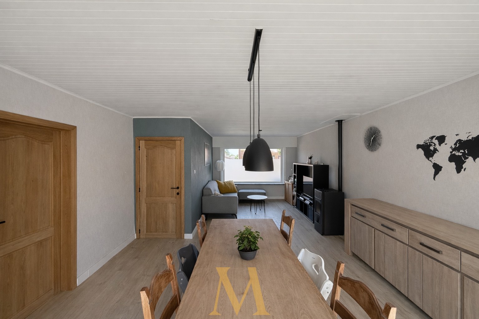 Lichtrijke en praktisch ingedeelde gezinswoning met tuin en garage in Deerlijk - foto 3