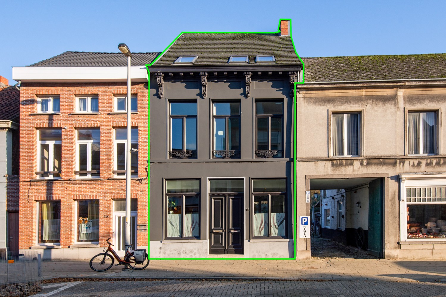 Prachtig gerenoveerde herenwoning op toplocatie te Lier - foto 1