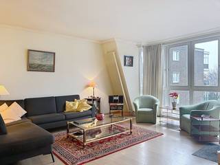 Disposition :- hall d'entrée avec toilettes invités- salon lumineux et spacieux - cuisine avec réfrigérateur, congélateur, lave-vaisselle et four...