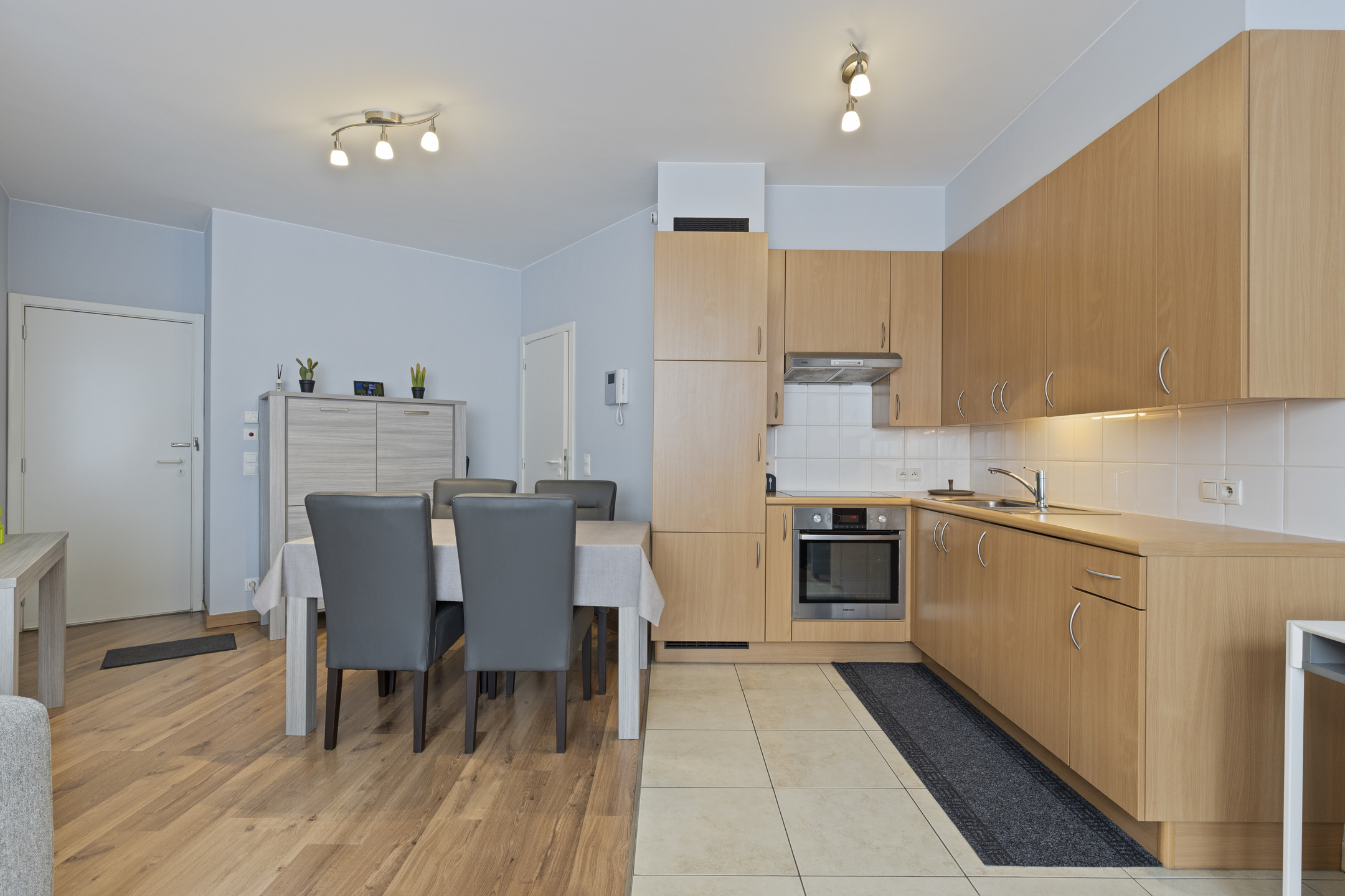 Gelijkvloers appartement te koop in centrum Waregem - foto 4