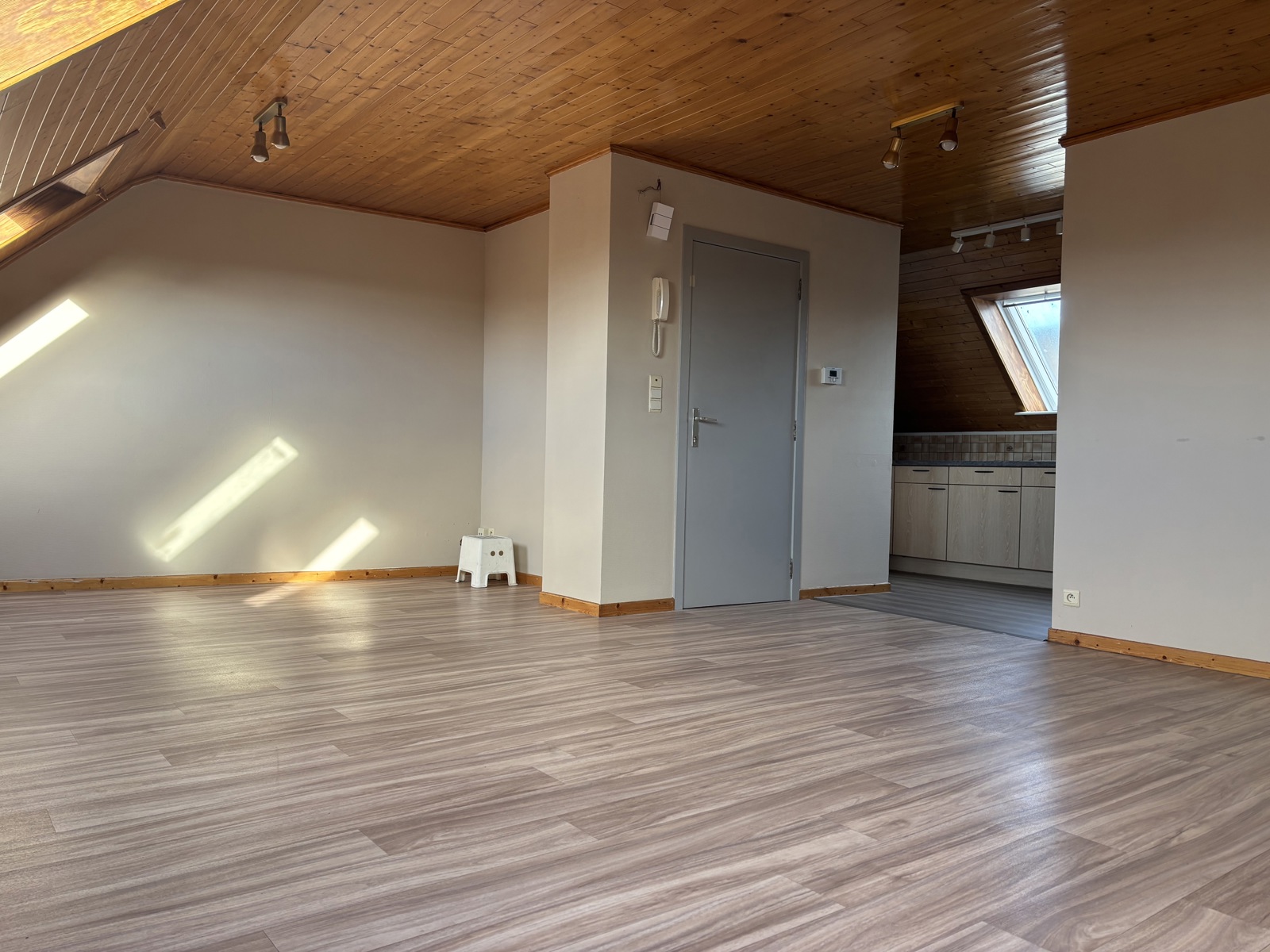 Appartement à louer à Deinze avec 2 chambres - photo 4