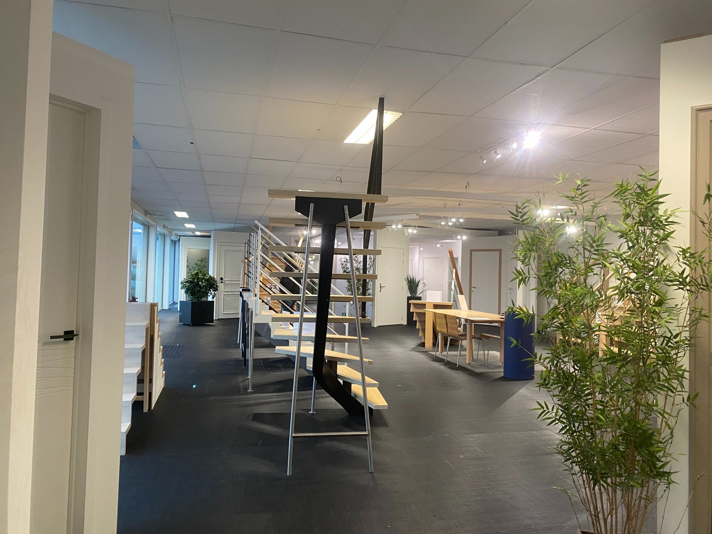Retailopportuniteit met parkeergelegenheid op toplocatie in Aalter - foto 5