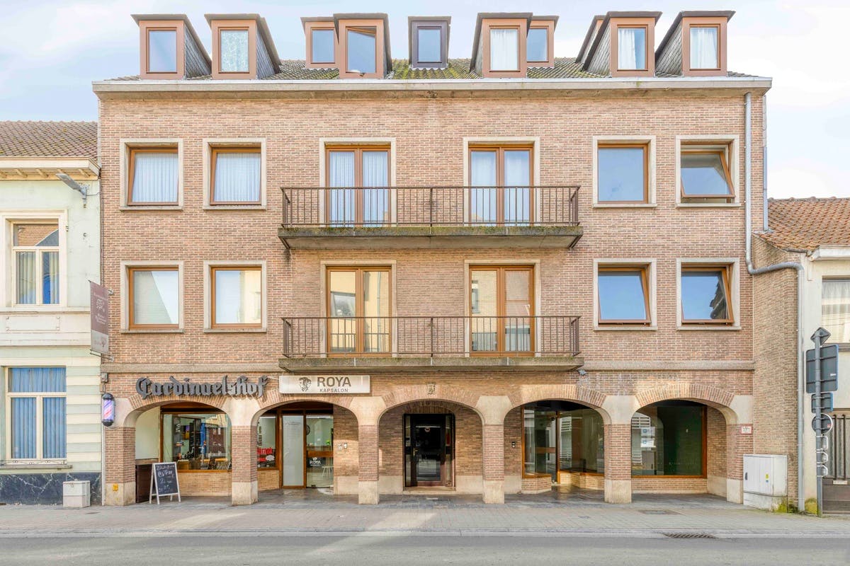 Handelspand met potentieel in het hart van Gistel (88m²) - foto 2