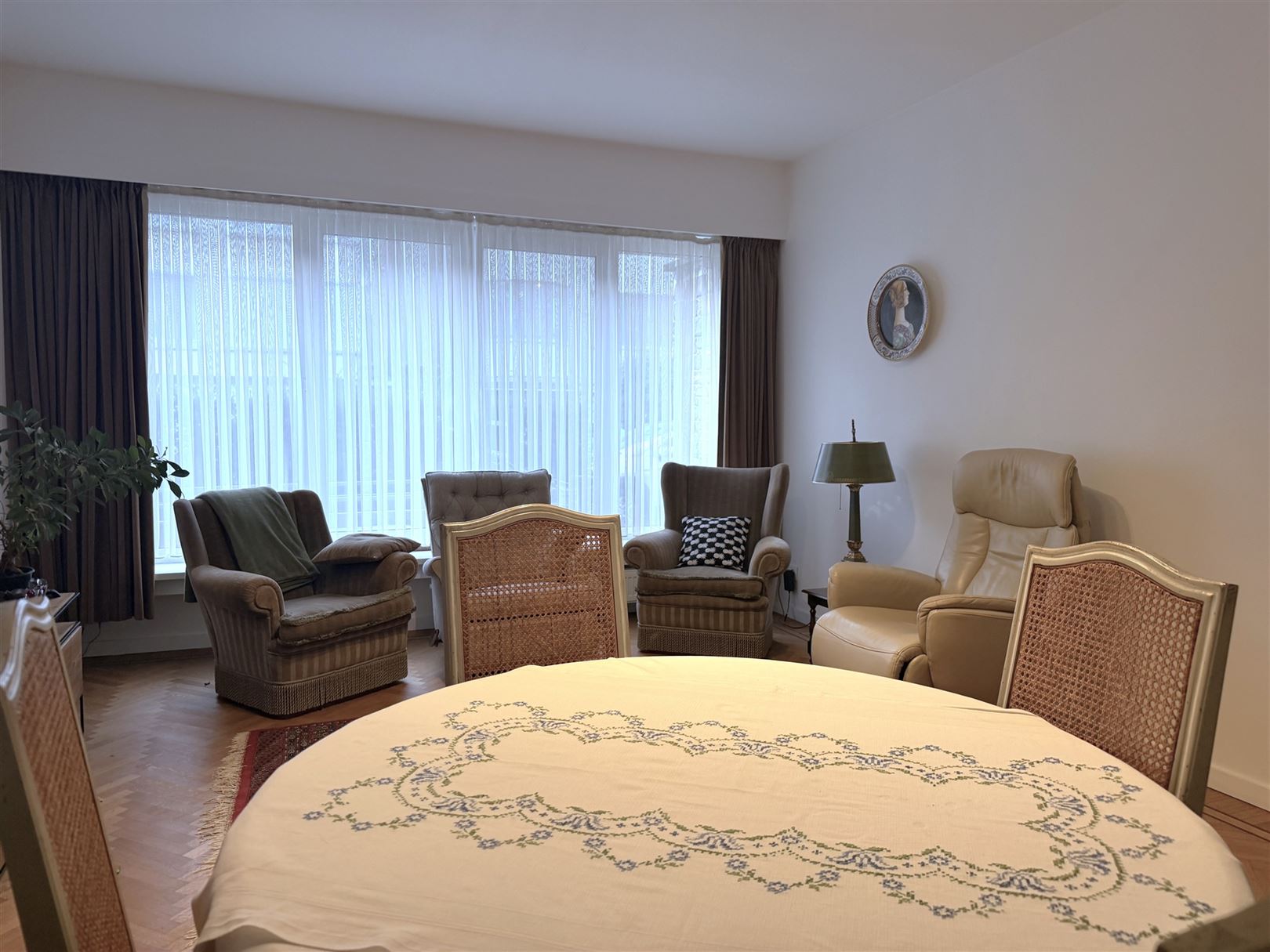 Gelijkvloersappartement met ruime tuin! - foto 3