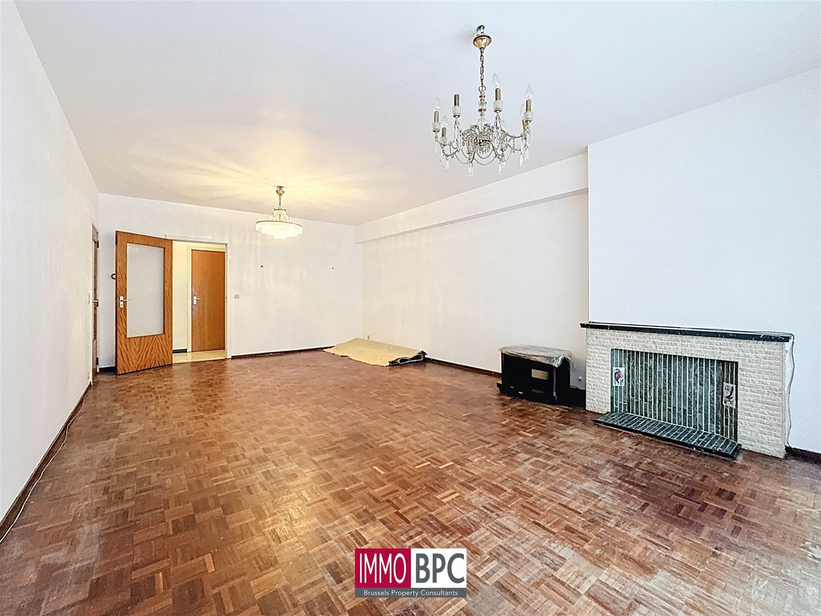 APPARTEMENT MET 3 SLAAPKAMERS, TERRAS EN MOGELIJKHEID TOT AANKOOP GARAGE - foto 3