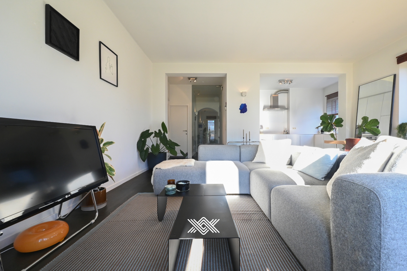 Lichtrijk appartement met drie slaapkamers en zuidgerichte tuin - foto 2