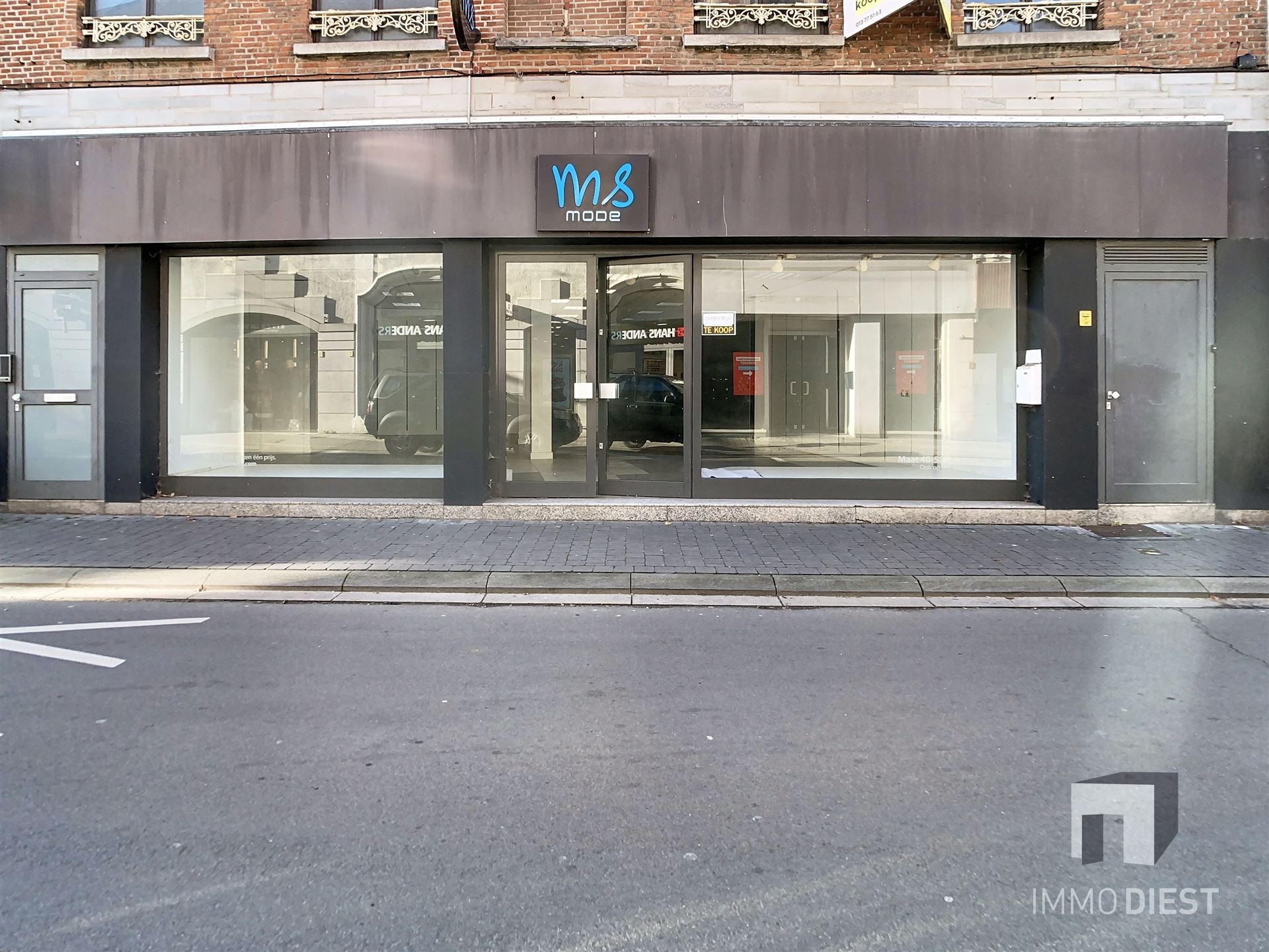 Handelspand met woonst – werken én wonen onder één dak voor slechts € 295.000 - foto 2