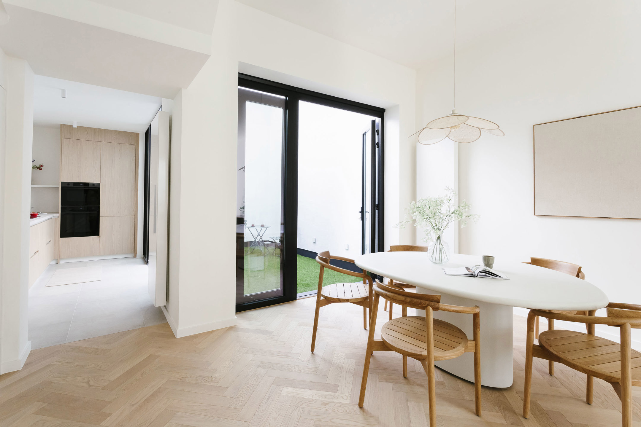 Lichtrijke herenwoning op toplocatie in hartje Antwerpen. - foto 4