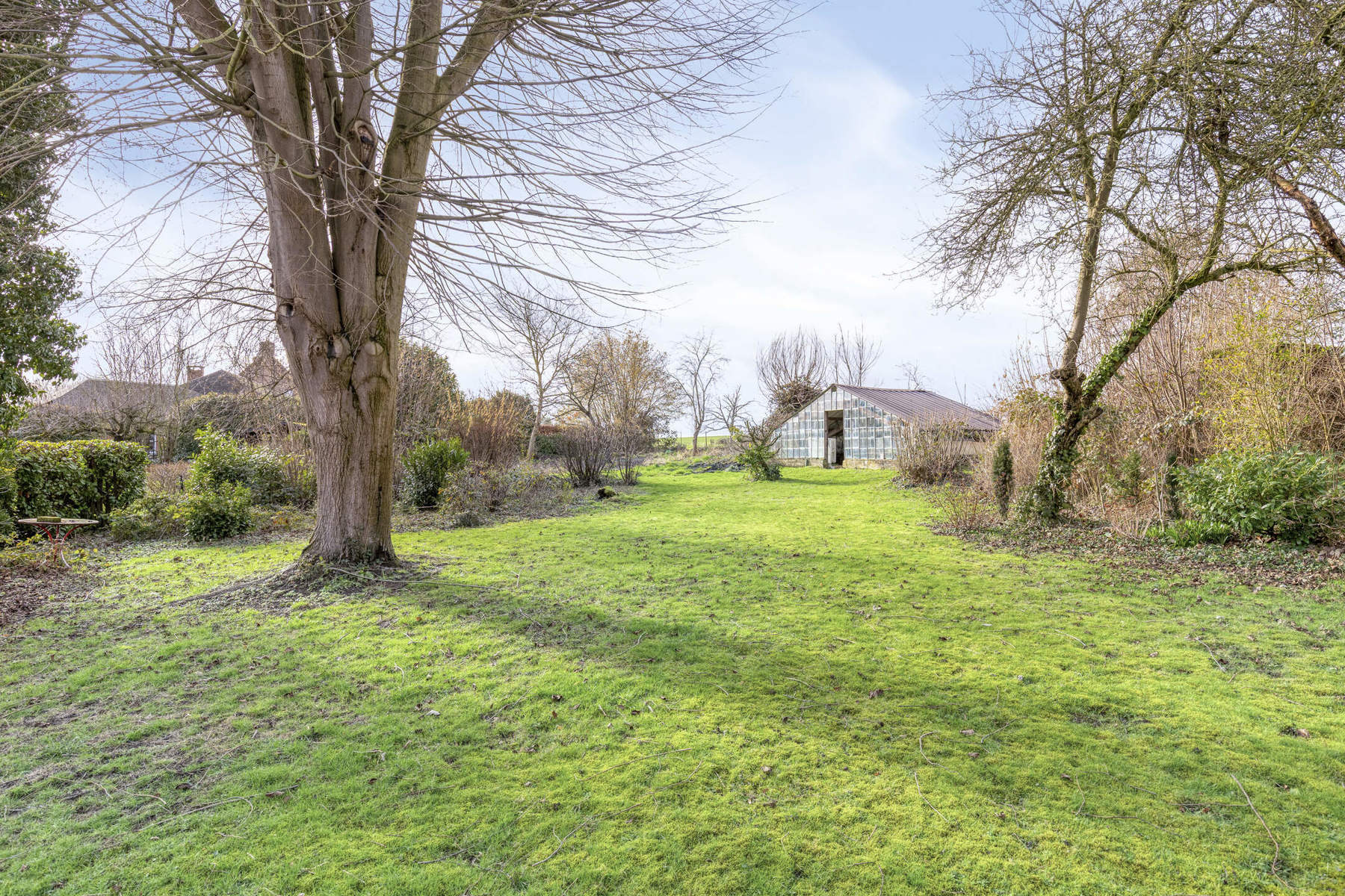 House for sale in Sint-Pieters-Leeuw with 5 bedrooms - photo 2