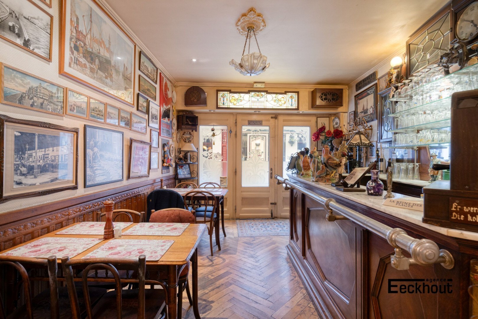 Sfeervol ingericht restaurant/praatcafé met ruime woonst - foto 5