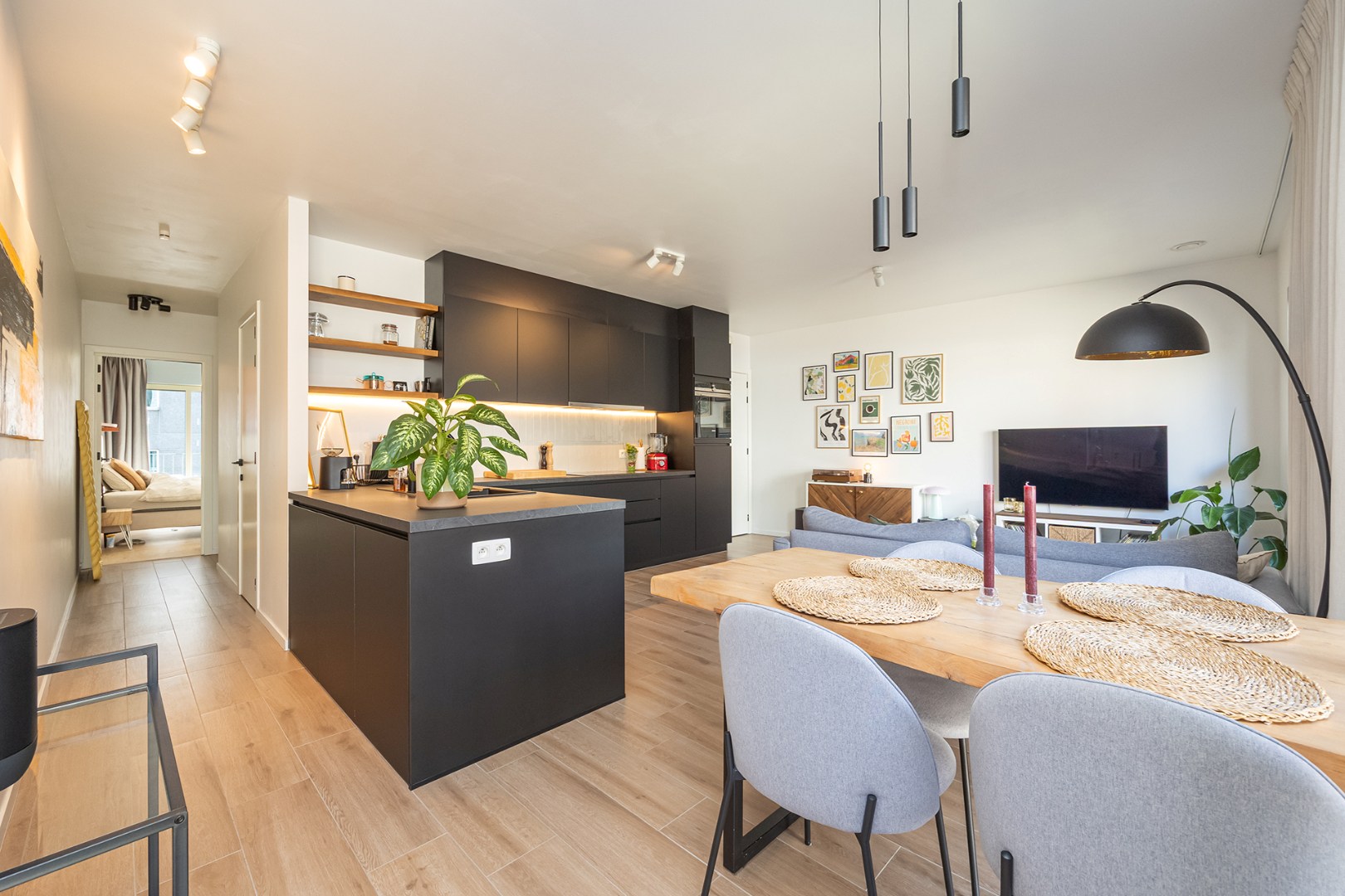 Recent appt. met 2 slpk en terras op het Antwerpse Zuid! - foto 4